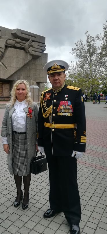 С командующим черноморским флотом, вице-адмиралом Александром Моисеевым.9 мая 2019г Севастополь