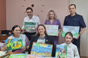 Состоялось заседание жюри областного конкурса детского рисунка «Счастливое детство глазами ребенка»