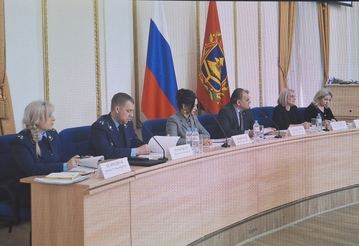 ���� ������ ������� ������� � ����������� ��������� �������� �� ����� ������������������ � ������ �� ���� ��� ������������� �������� �������